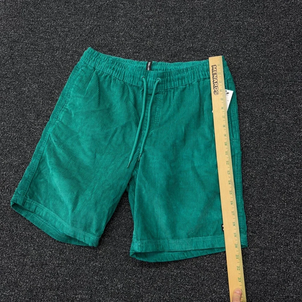 Billabong Mike EW Short 20 Mens Large Green Corduroy Elastic Waist Shorts NEW